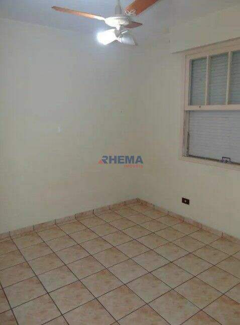 Apartamento à venda no Embaré: 