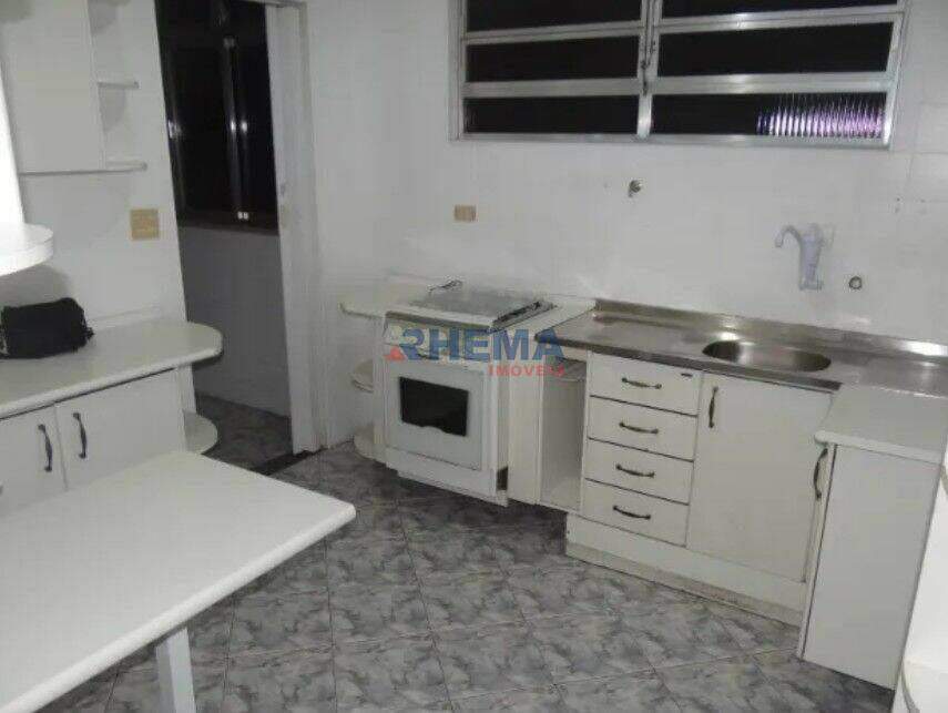 Apartamento à venda no Embaré: 