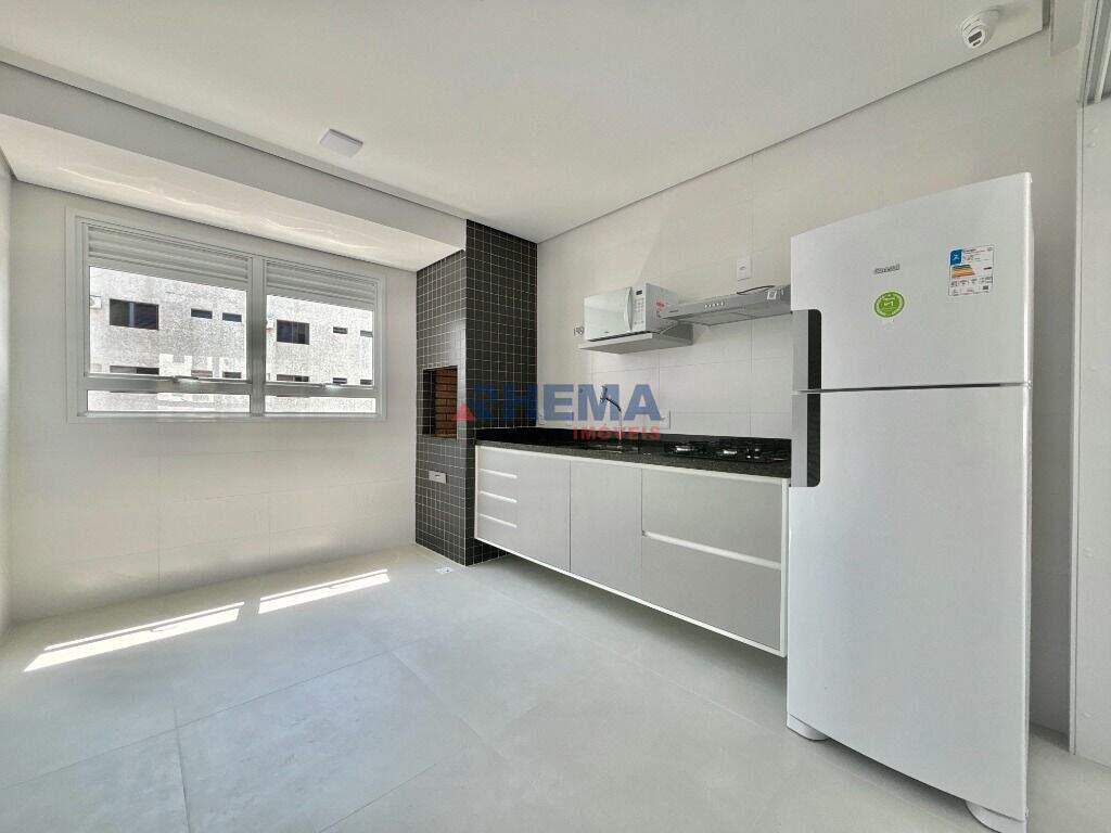 Apartamento à venda no Embaré: 