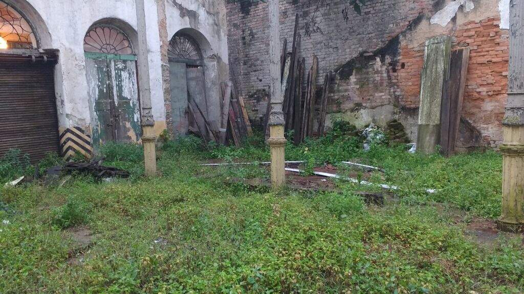 Terreno à venda no Centro: 