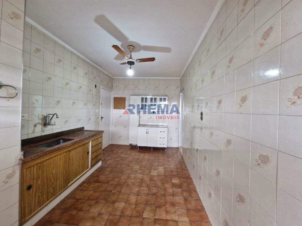 Apartamento à venda no Ponta da Praia: 