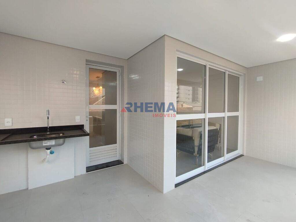 Apartamento à venda no Embaré: 