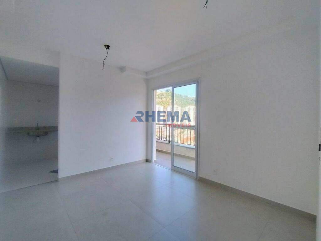 Apartamento Garden à venda no Marapé: 