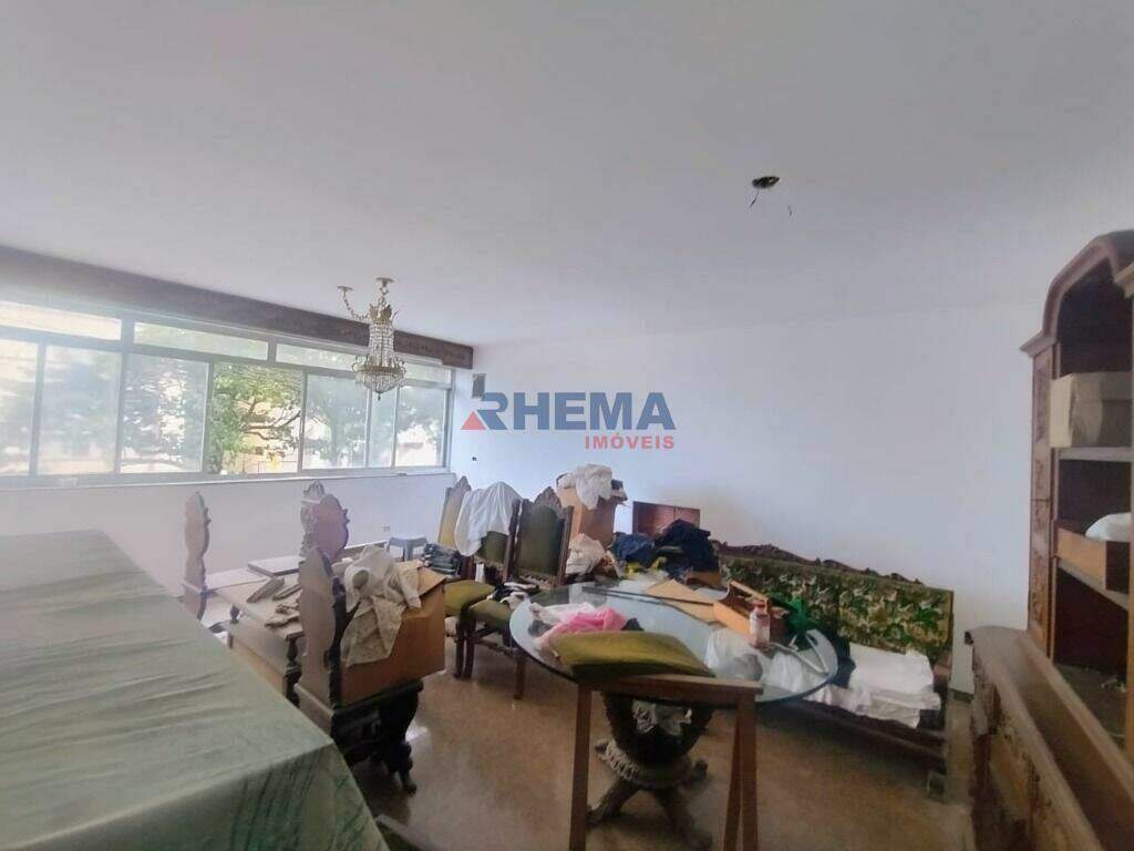 Apartamento à venda no Campo Grande: 