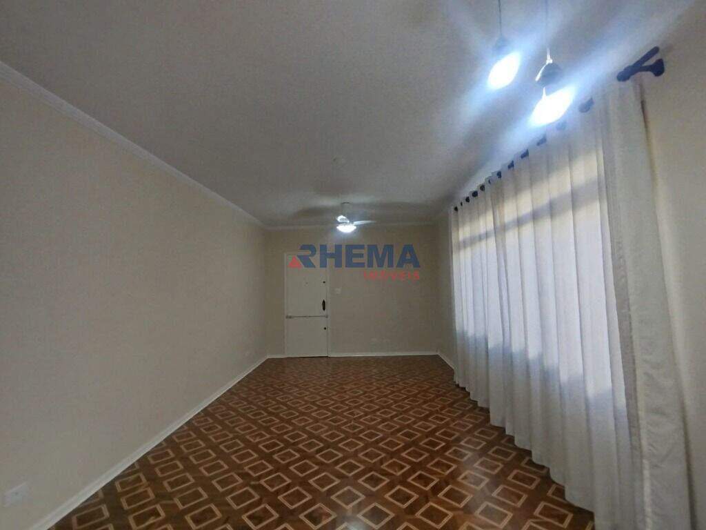 Apartamento à venda no Embaré: 