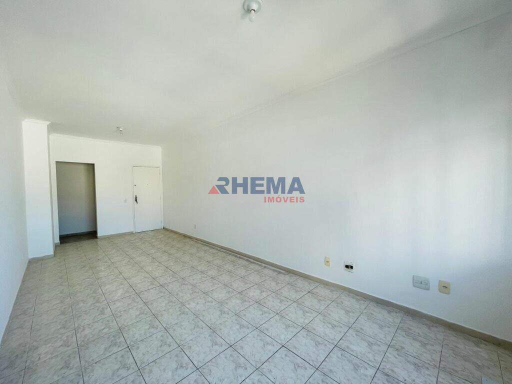 Apartamento à venda no Ponta da Praia: 