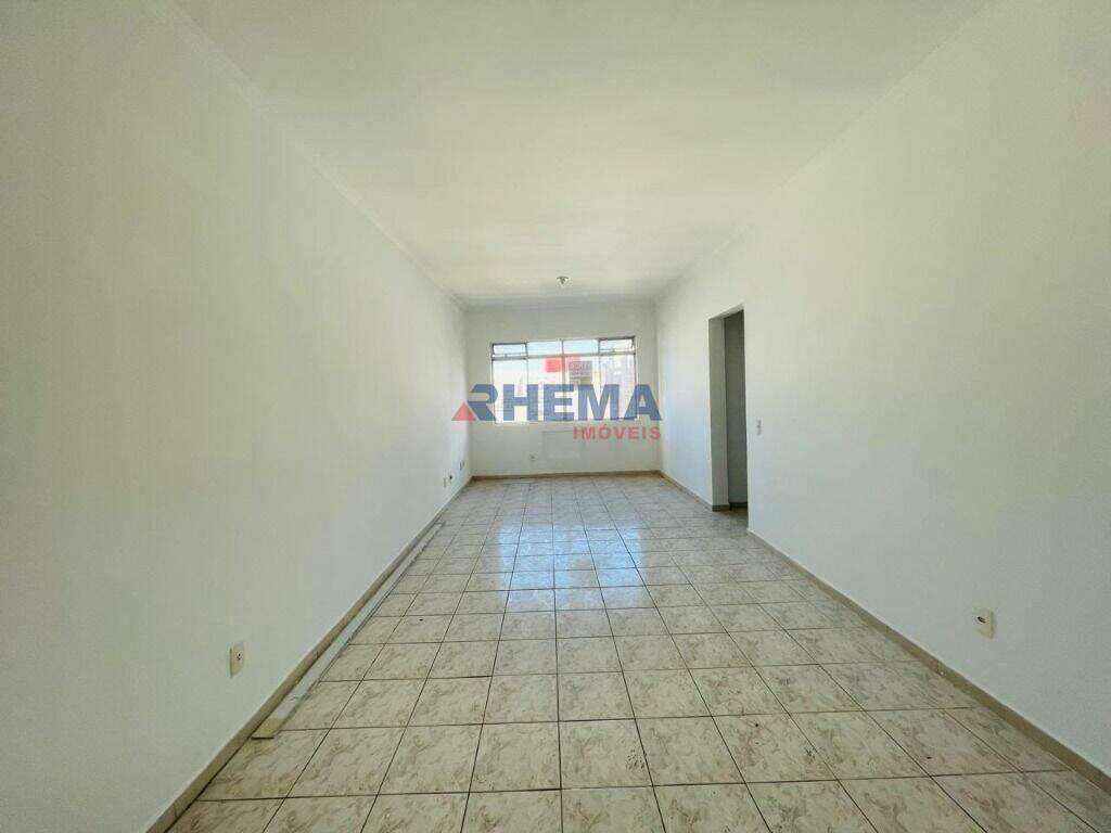 Apartamento à venda no Ponta da Praia: 