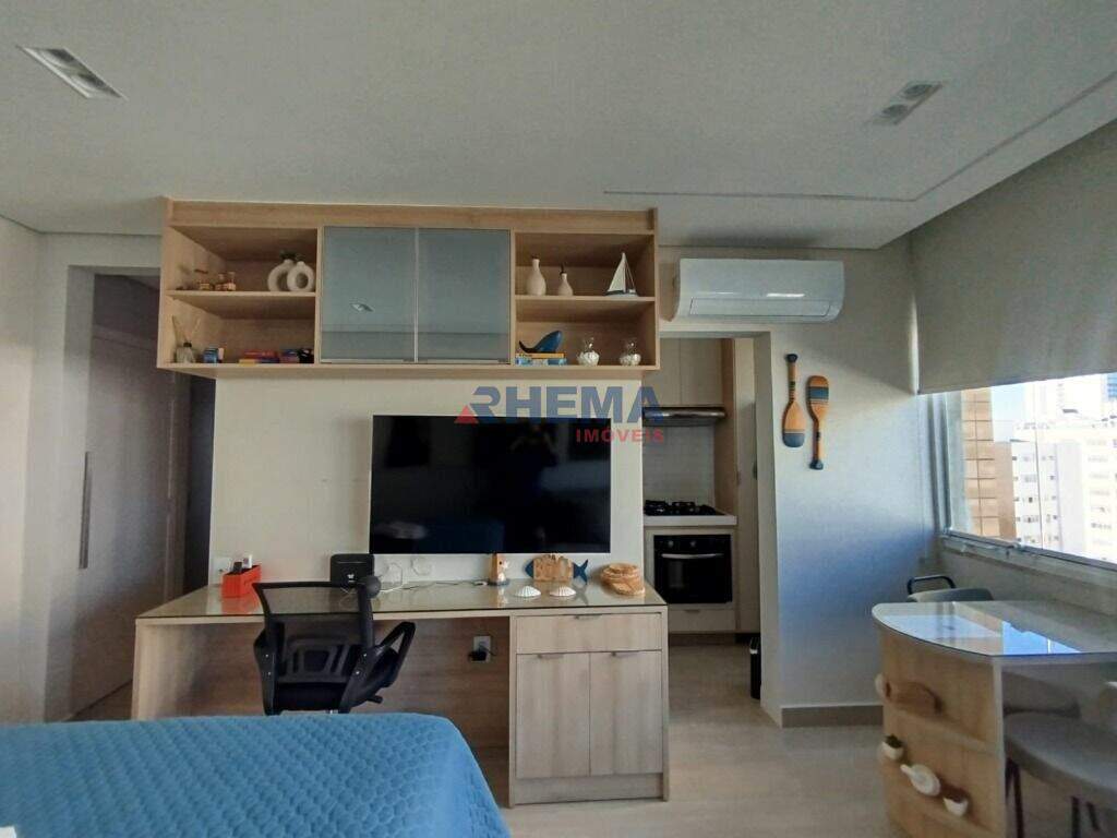 Kitnet à venda no Embaré: 