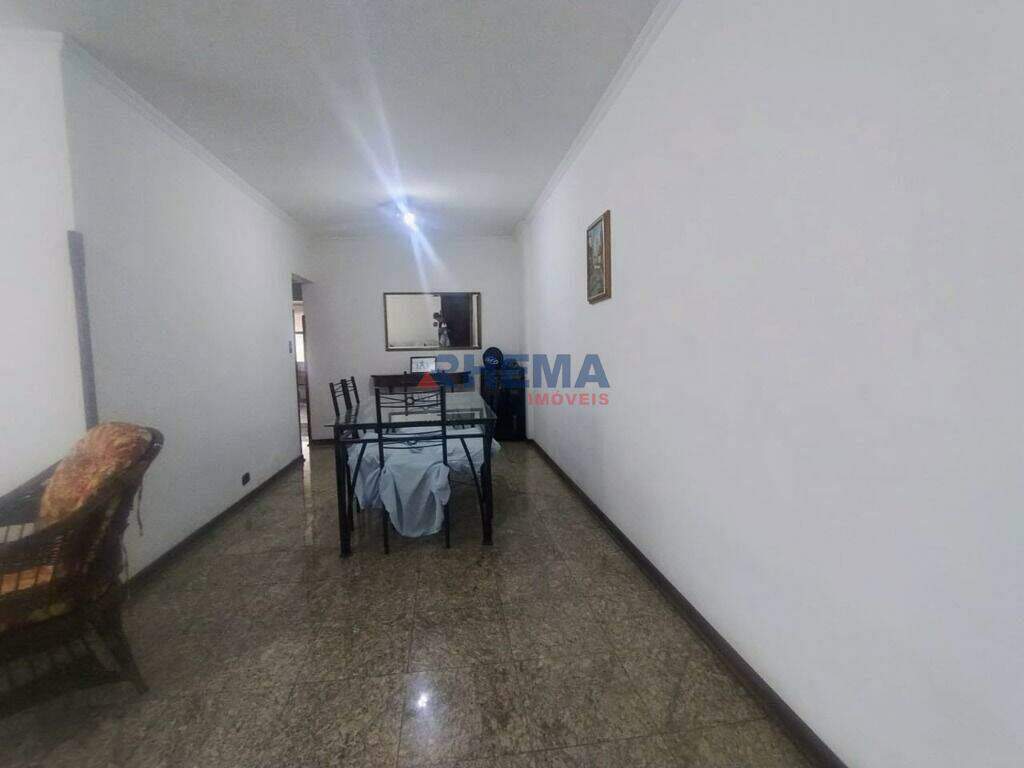 Apartamento à venda no Ponta da Praia: 