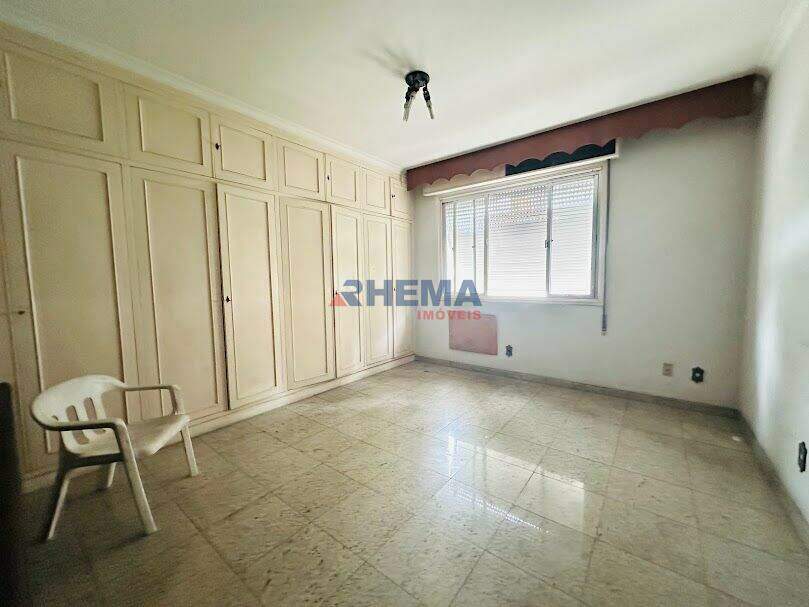 Apartamento à venda no Gonzaga: 