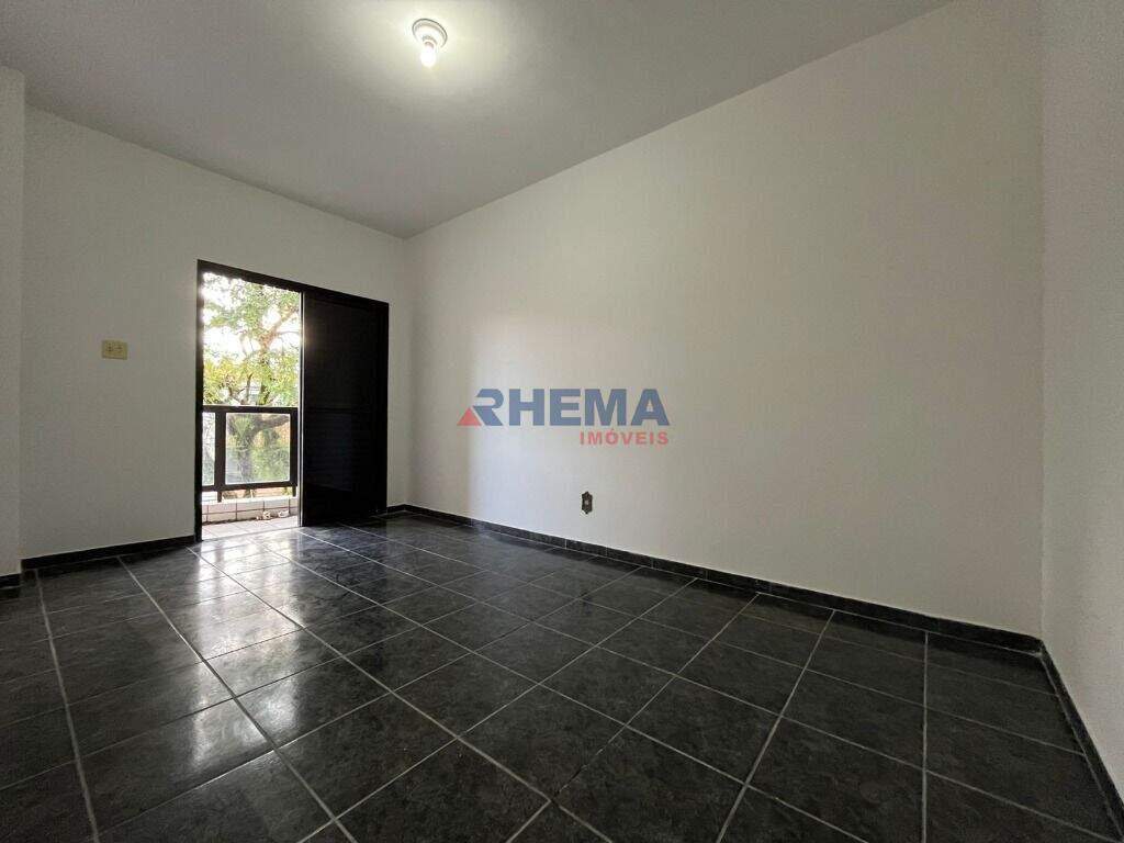 Apartamento à venda no Campo Grande: 
