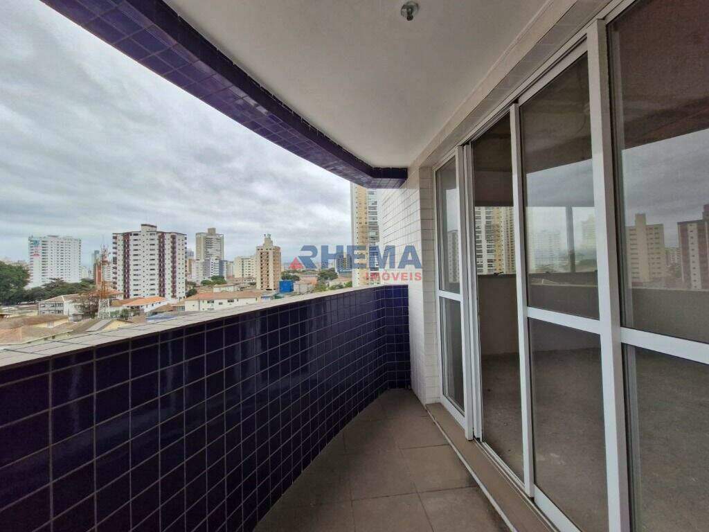 Sala à venda no Ponta da Praia: 