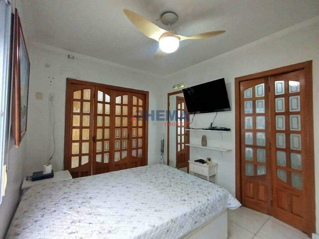 Apartamento à venda no Embaré: 
