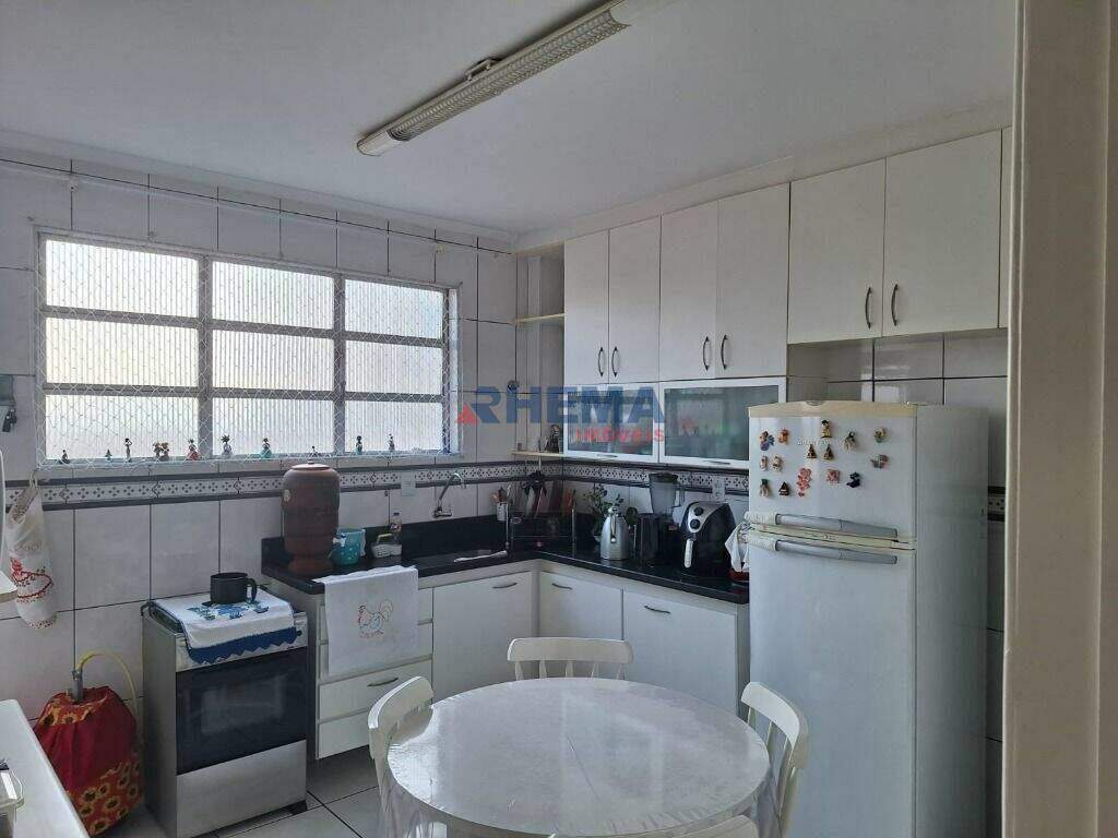Apartamento à venda no Embaré: 
