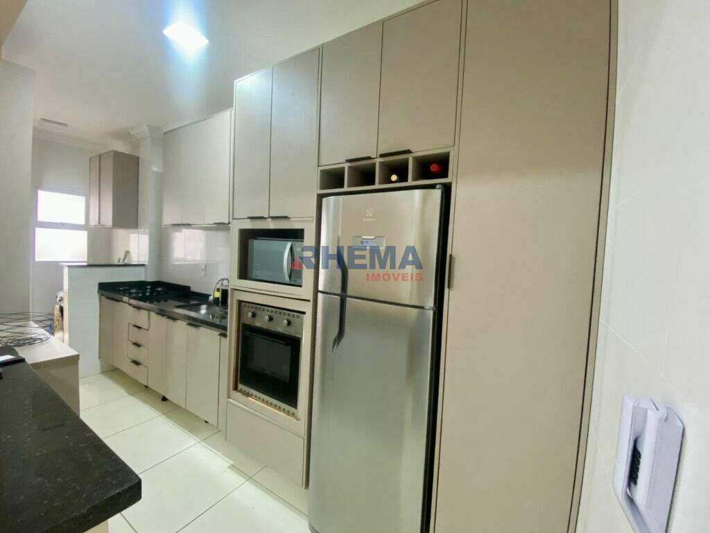 Apartamento à venda no Aviação: 