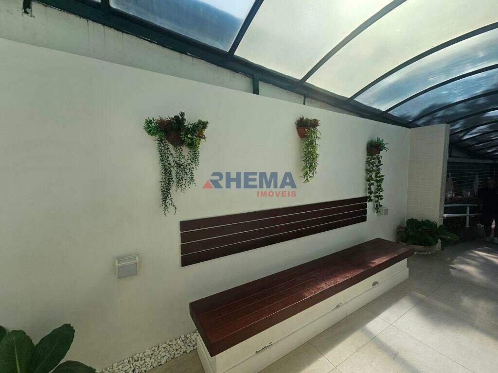 Sala à venda no Encruzilhada: 