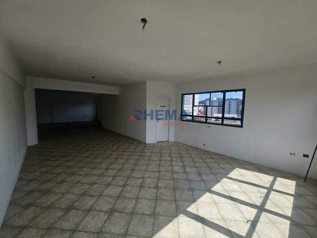 Sala à venda no Encruzilhada: 