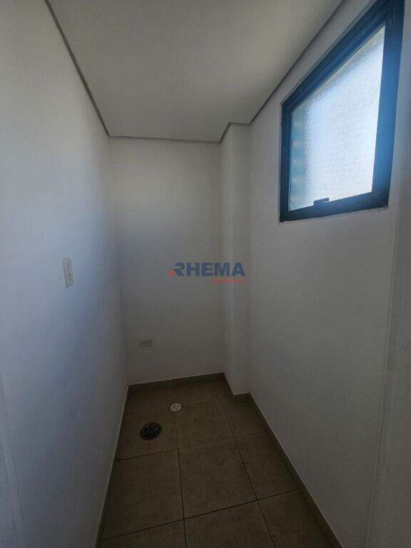 Sala à venda no Encruzilhada: 