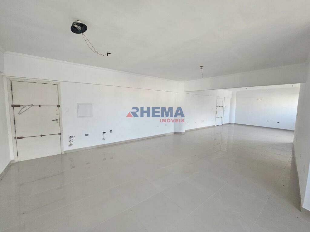 Sala à venda no Encruzilhada: 