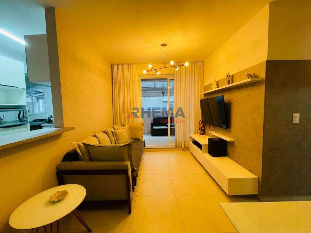Apartamento à venda no Ponta da Praia: 