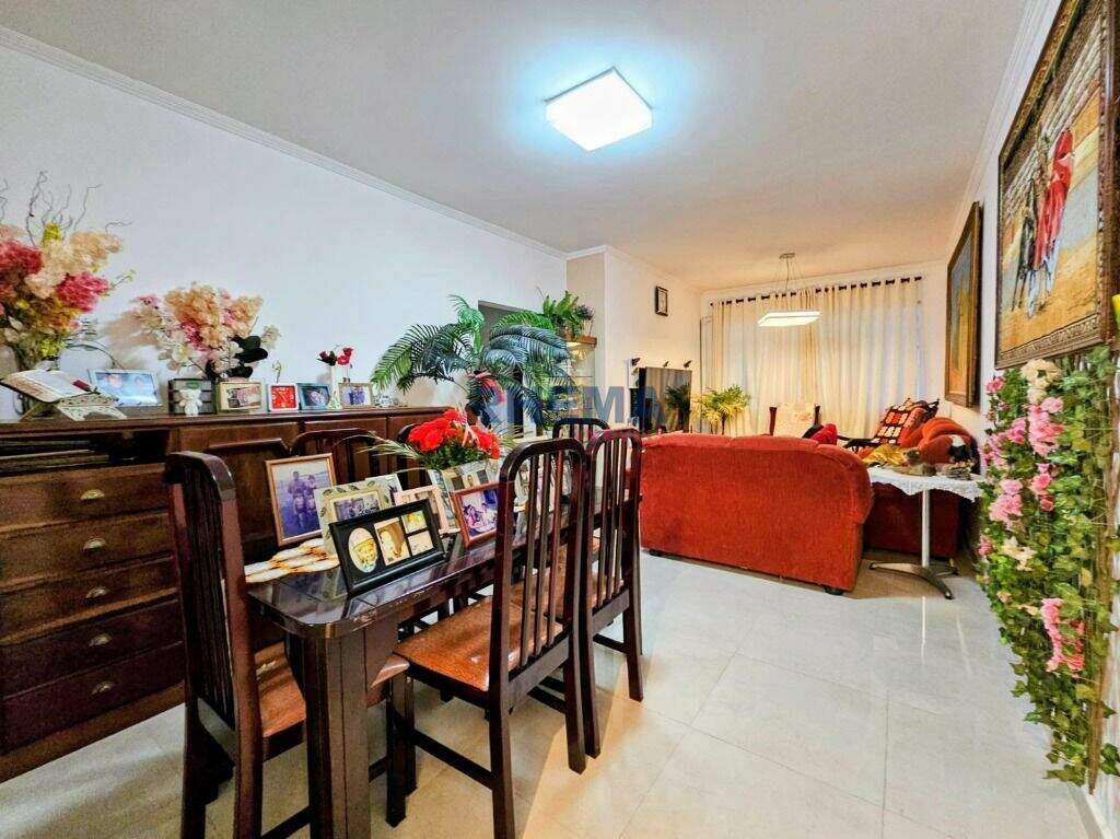 Apartamento à venda no Ponta da Praia: 