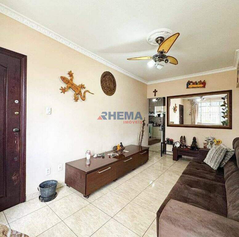 Apartamento à venda no Ponta da Praia: 