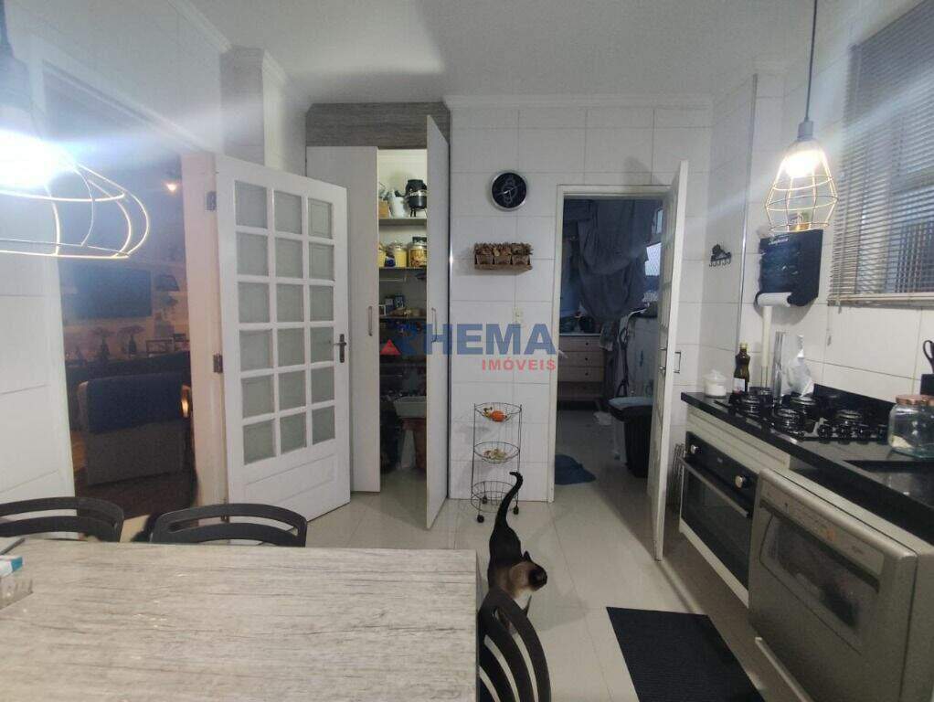 Apartamento à venda no Campo Grande: 