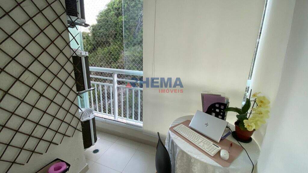Apartamento à venda no Marapé: 