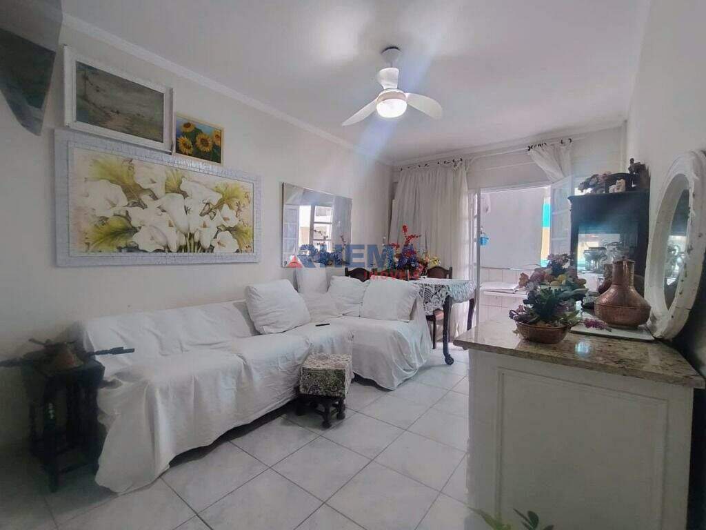 Apartamento à venda no Ponta da Praia: 
