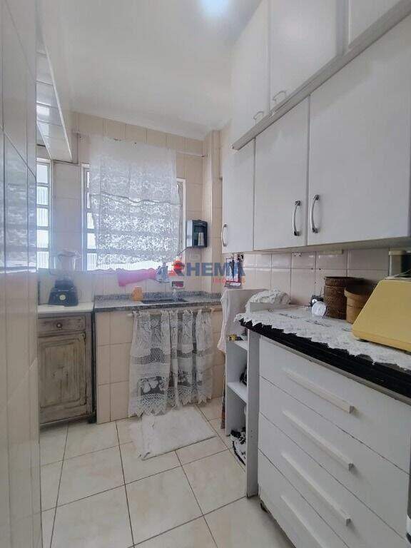 Apartamento à venda no Ponta da Praia: 