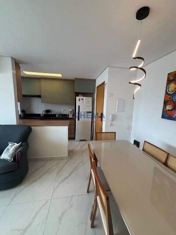 Apartamento à venda no Macuco: 