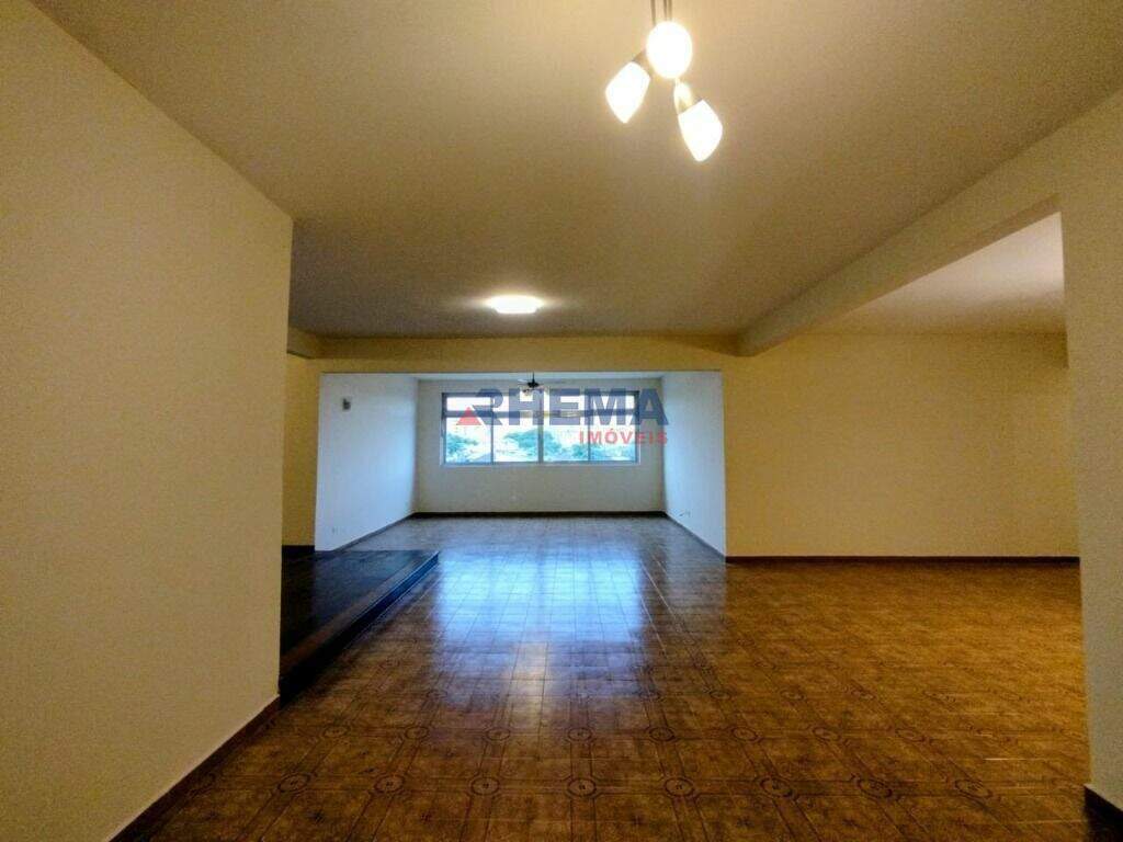 Apartamento à venda no Embaré: 