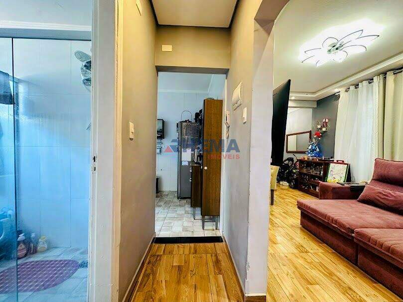 Apartamento à venda no Embaré: 