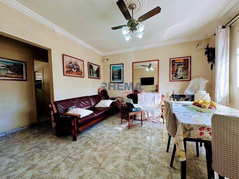 Apartamento à venda no Embaré: 