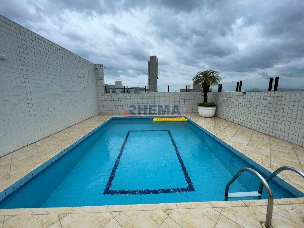 Apartamento à venda no Ponta da Praia: 