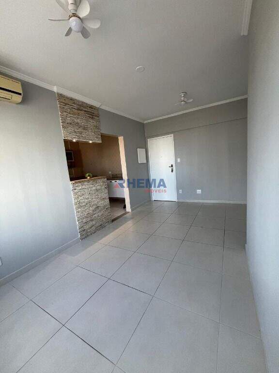 Apartamento à venda no Ponta da Praia: 