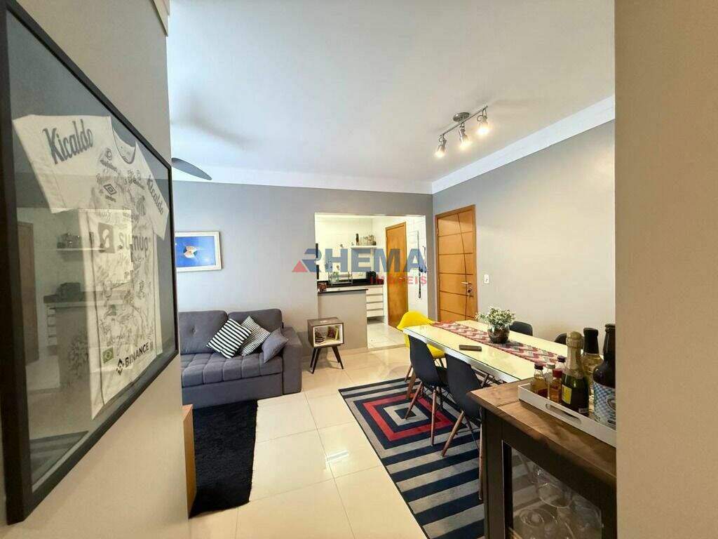 Apartamento à venda no Campo Grande: 