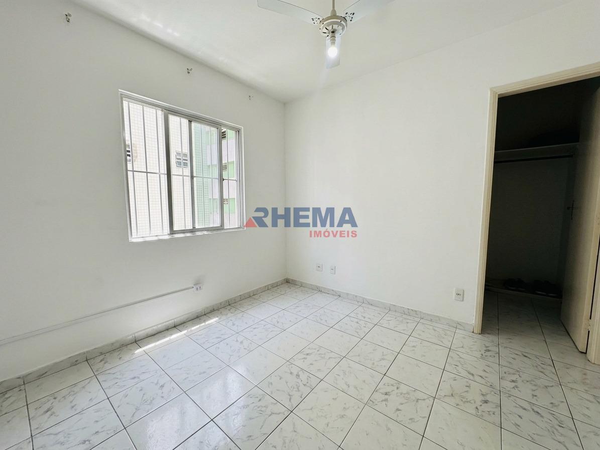 Apartamento à venda no Ponta da Praia: 