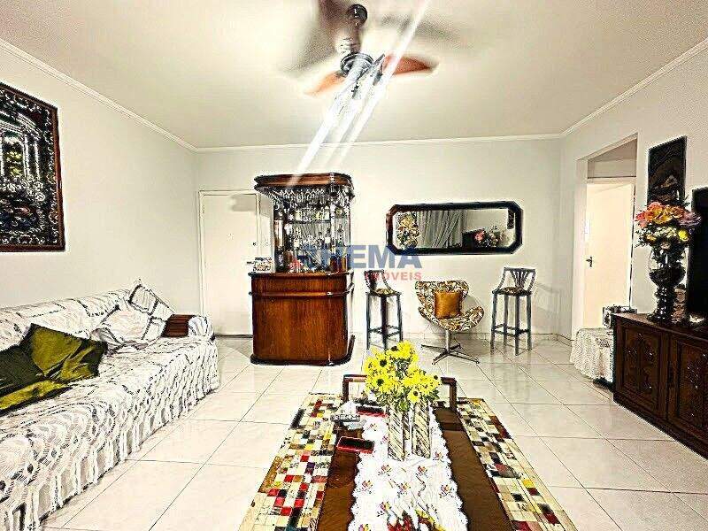 Apartamento à venda no Ponta da Praia: 