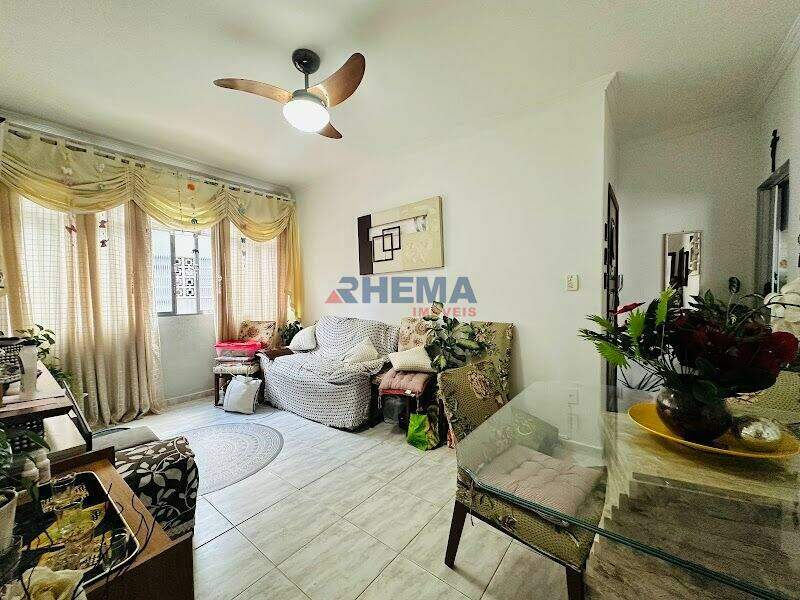 Apartamento à venda no Embaré: 