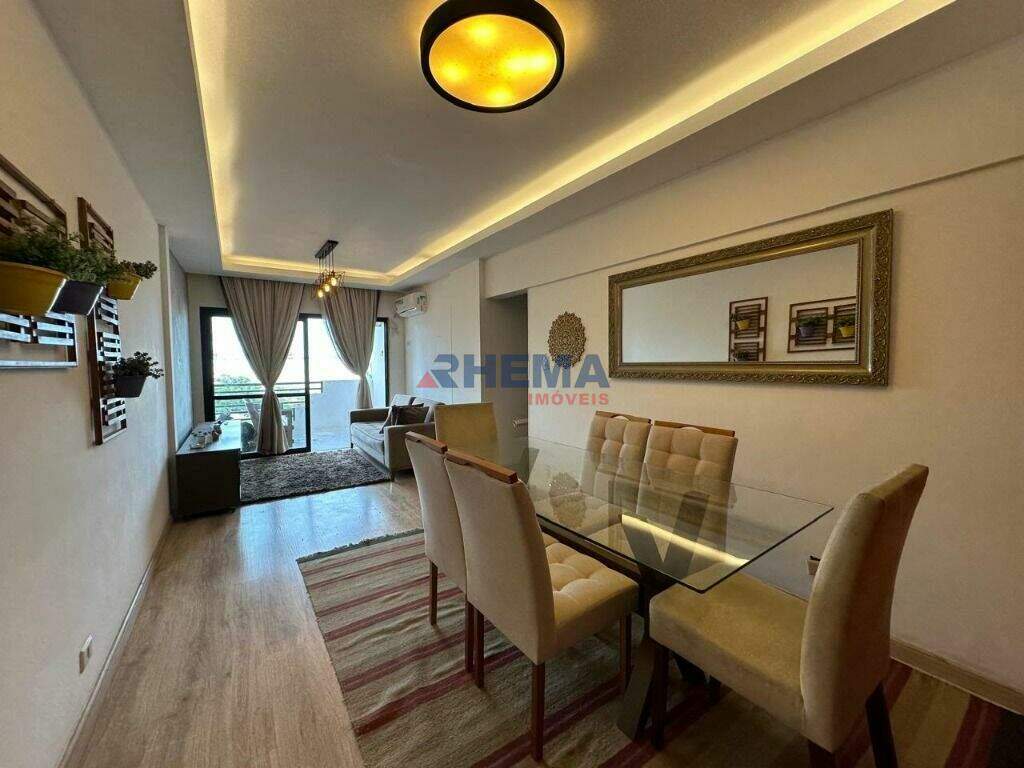 Apartamento à venda no Ponta da Praia: 