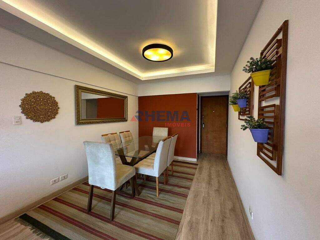 Apartamento à venda no Ponta da Praia: 