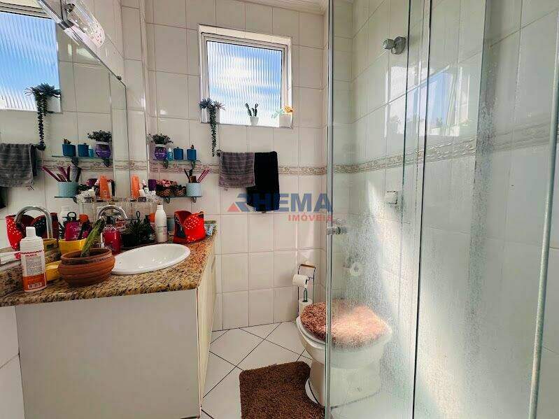 Apartamento à venda no Marapé: 