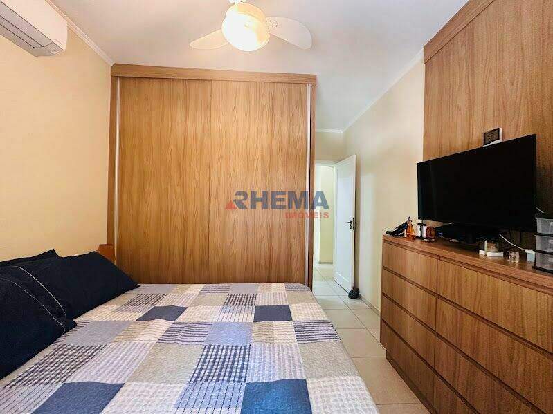 Apartamento à venda no Ponta da Praia: 