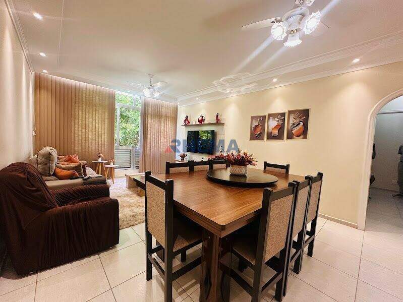 Apartamento à venda no Ponta da Praia: 