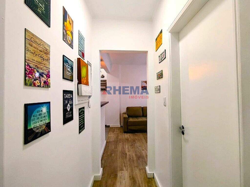 Apartamento à venda no Embaré: 