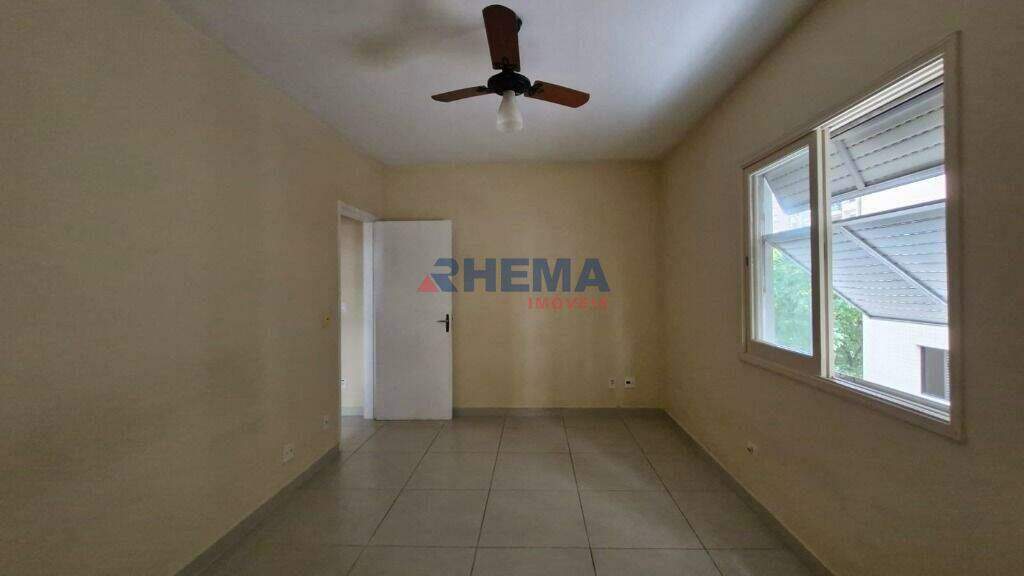 Apartamento à venda no Embaré: 