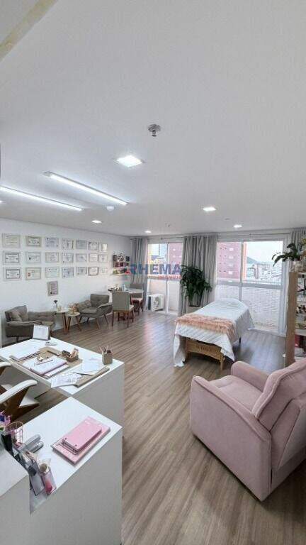 Sala à venda no Boqueirão: 