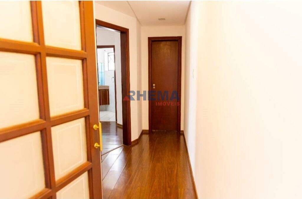 Apartamento à venda no Ponta da Praia: 