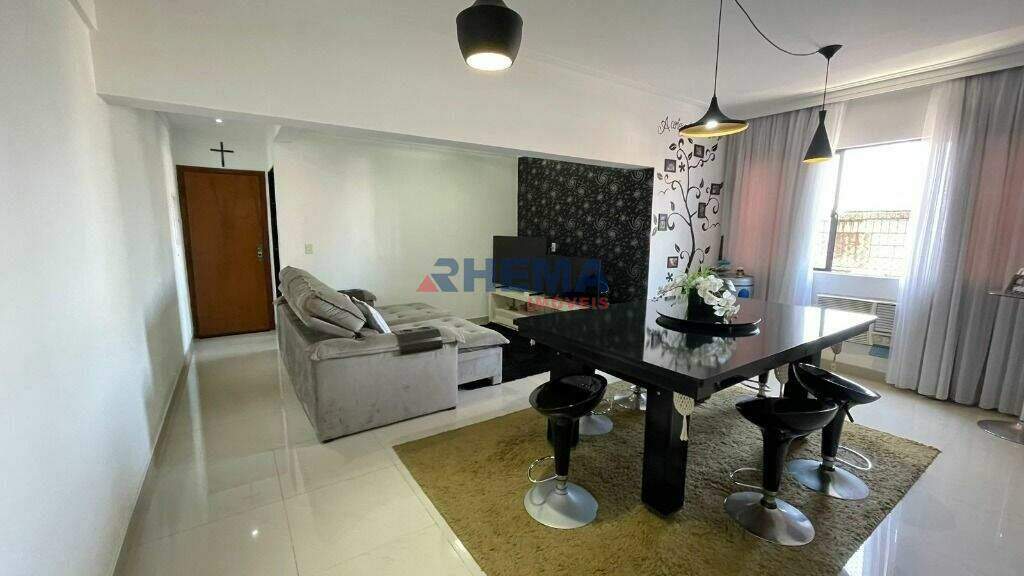 Apartamento à venda no Marapé: 